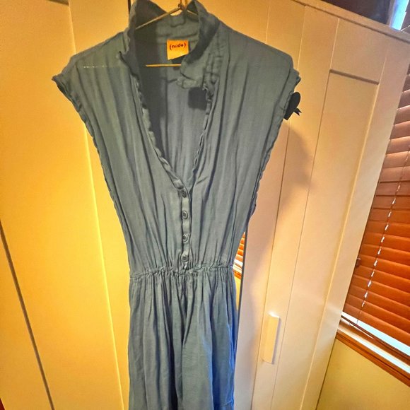 Flowy Sky Blue Dress - Picture 1 of 3